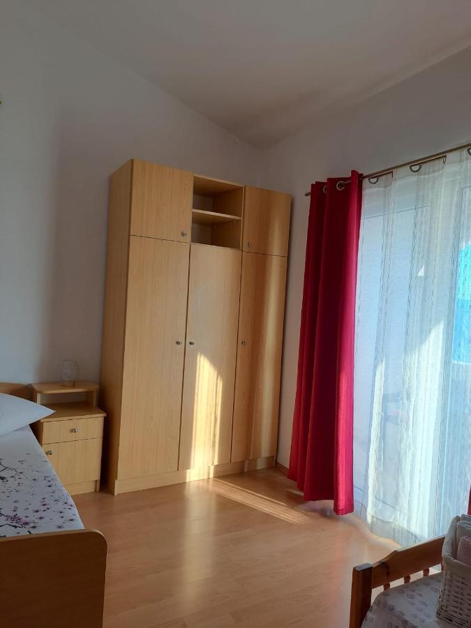 Apartments Garac Dugi Rat Bagian luar foto