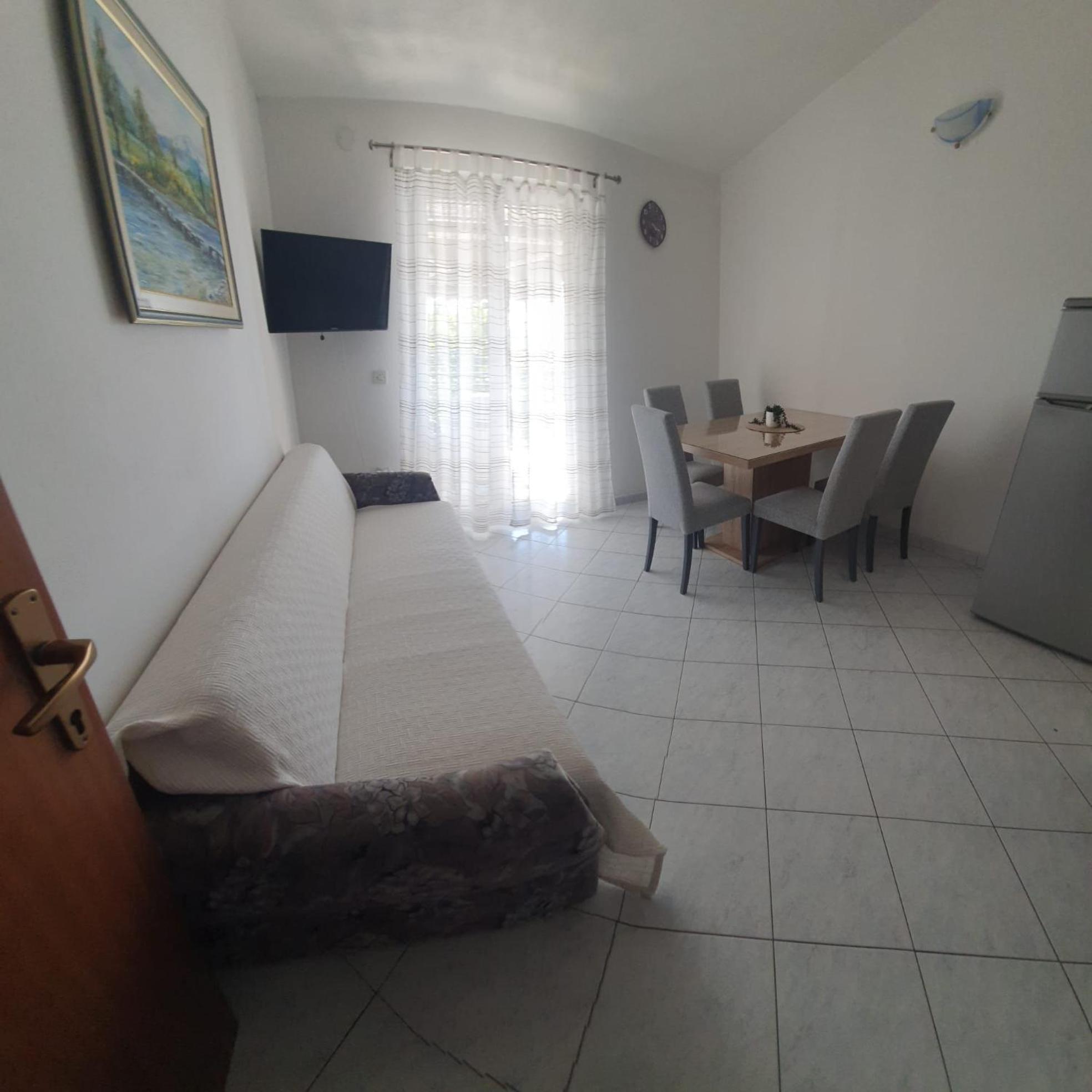 Apartments Garac Dugi Rat Bagian luar foto