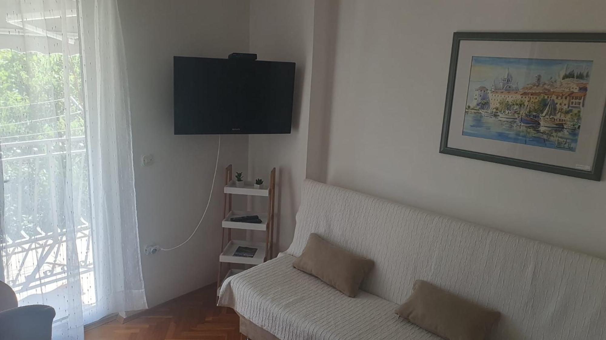 Apartments Garac Dugi Rat Bagian luar foto